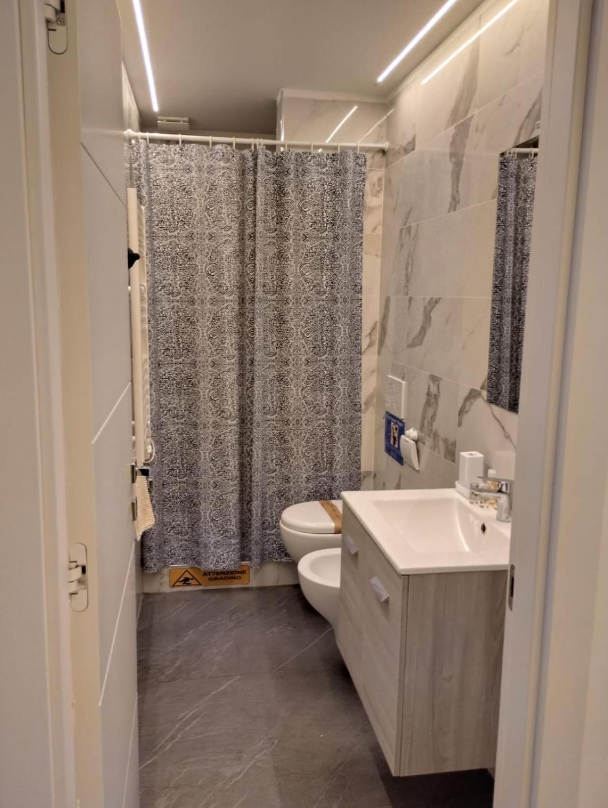 Appartamento Casa Vacanze Buddy La Tua Base Per Visitare Il Mare Delle Cinque Terre La Spezia Esterno foto