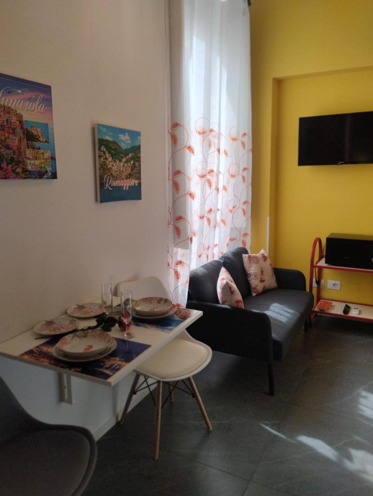 Appartamento Casa Vacanze Buddy La Tua Base Per Visitare Il Mare Delle Cinque Terre La Spezia Esterno foto
