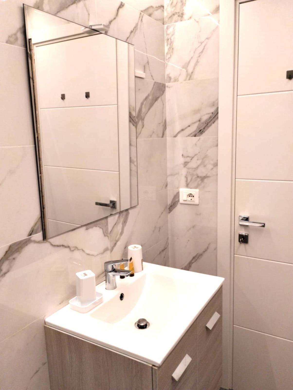 Appartamento Casa Vacanze Buddy La Tua Base Per Visitare Il Mare Delle Cinque Terre La Spezia Esterno foto